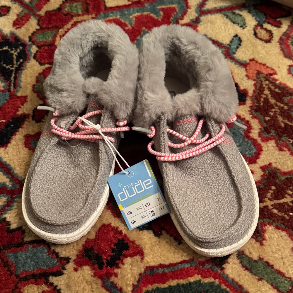 Hey Dude Gray Shoes with fur trim